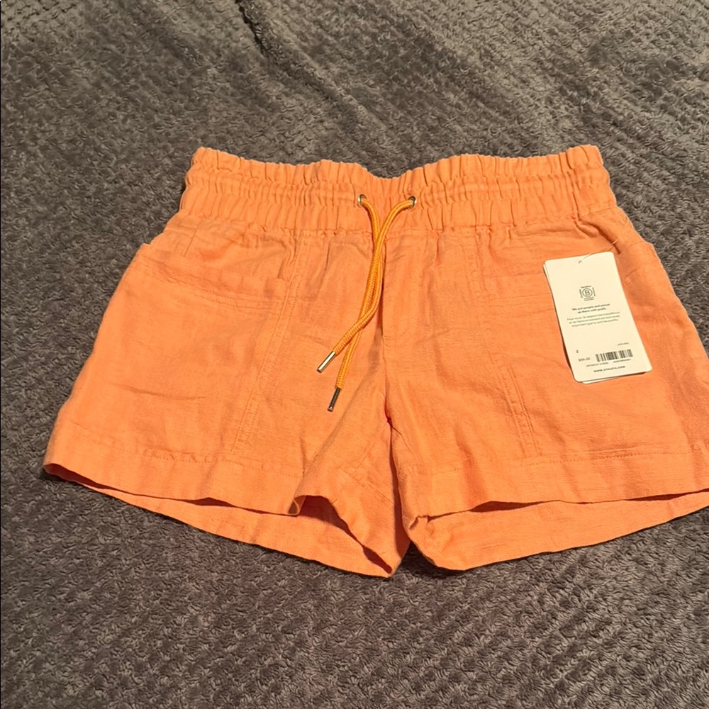 Athleta Women's Coral Linen Shorts
